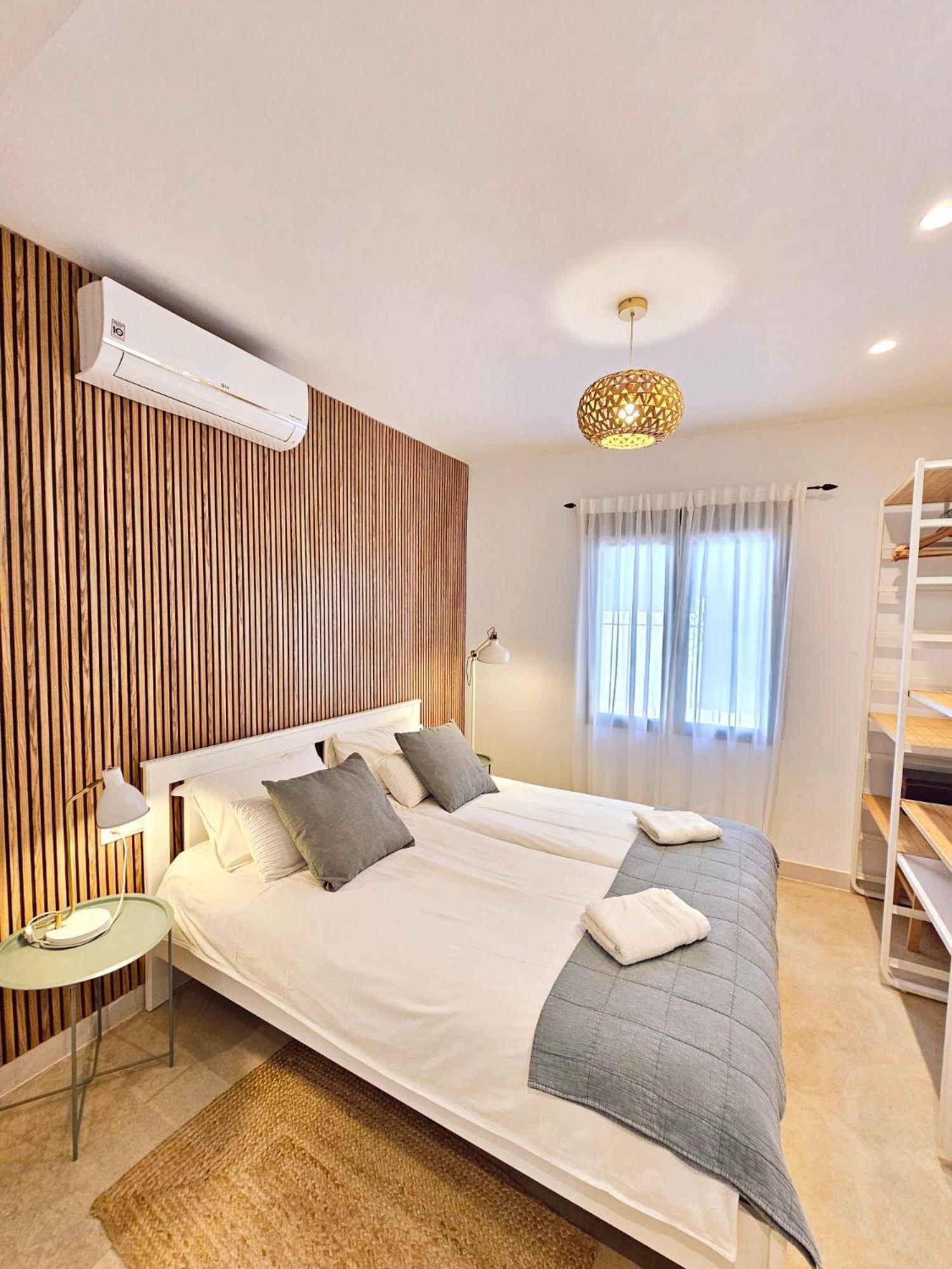 Apartamentos De La Huerta Alicante Eksteriør bilde